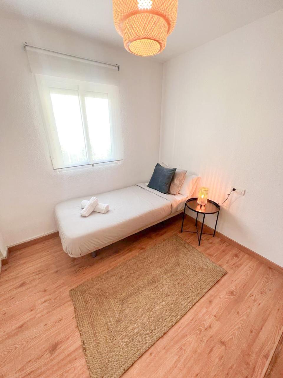 Large & Cozy Centrally Apartment Torremolinos Dış mekan fotoğraf