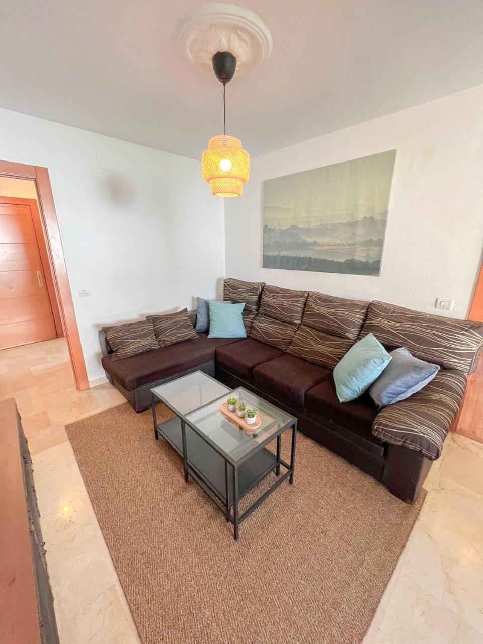 Large & Cozy Centrally Apartment Torremolinos Dış mekan fotoğraf