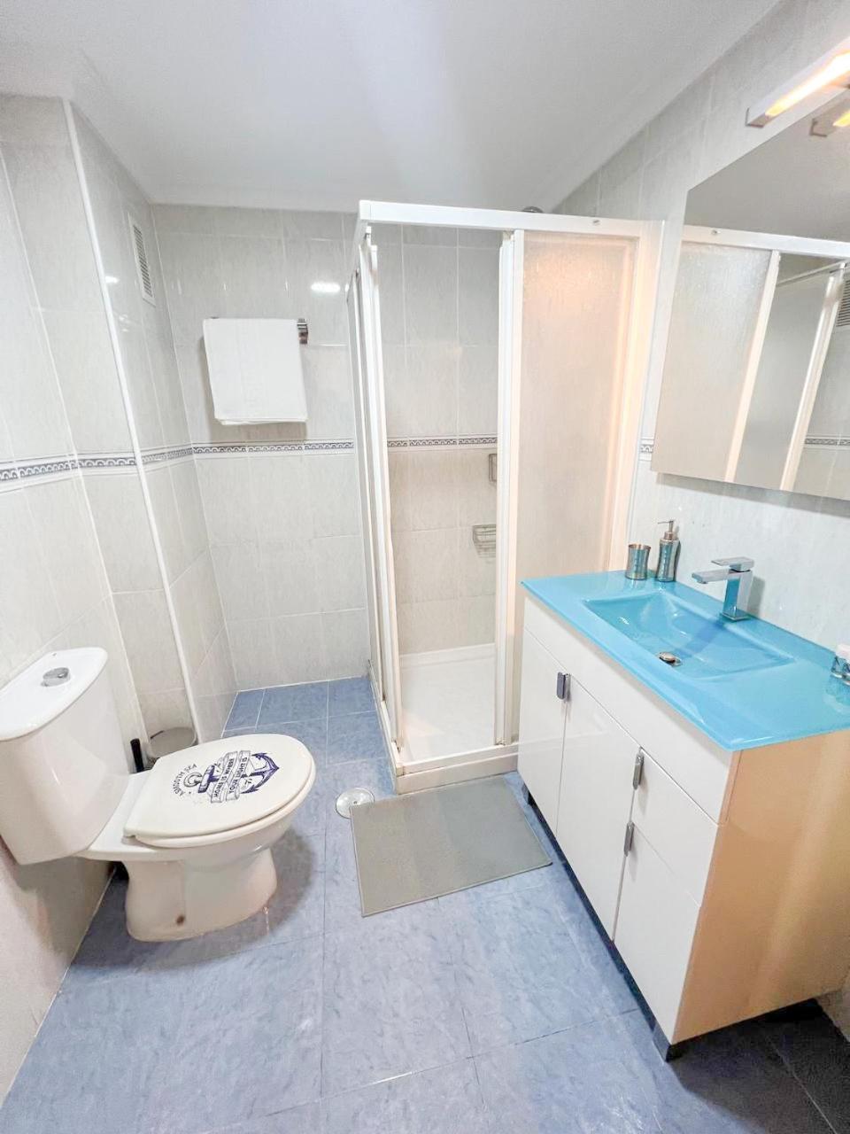 Large & Cozy Centrally Apartment Torremolinos Dış mekan fotoğraf