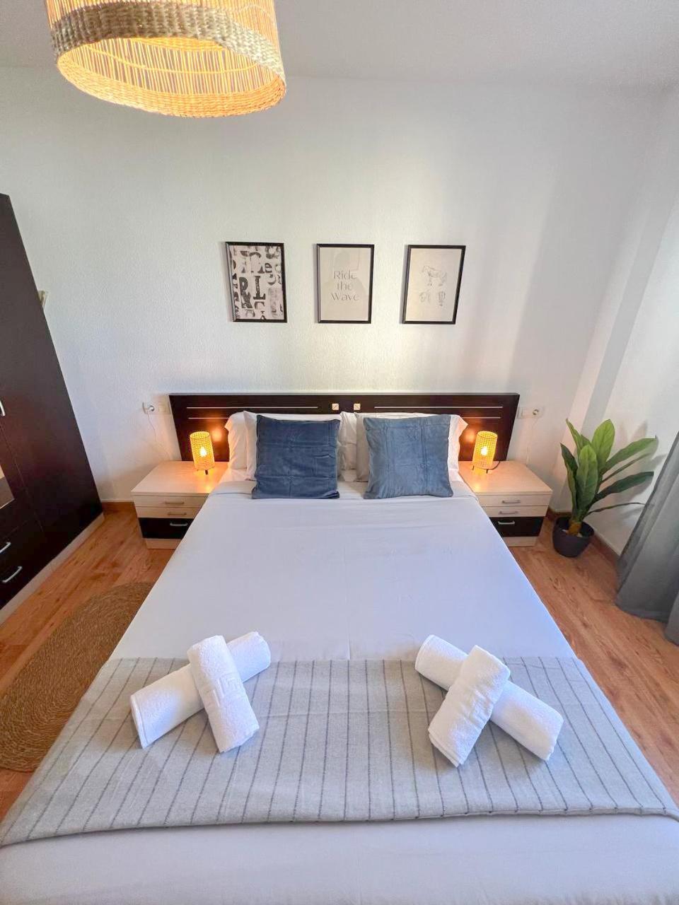 Large & Cozy Centrally Apartment Torremolinos Dış mekan fotoğraf